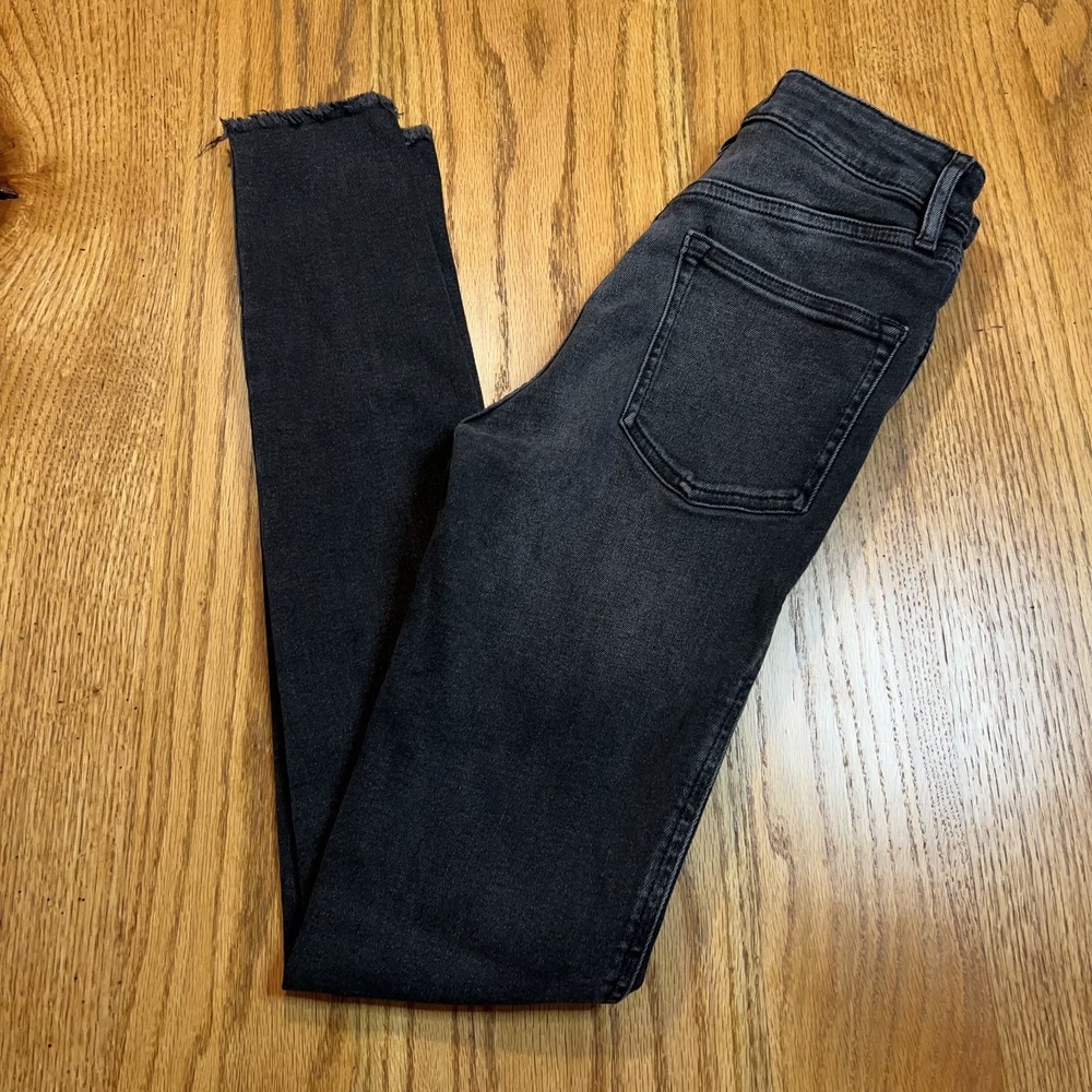 Free People We the Free‎ Black Women's 26 (24X30) Raw Hem Skinny Jeans